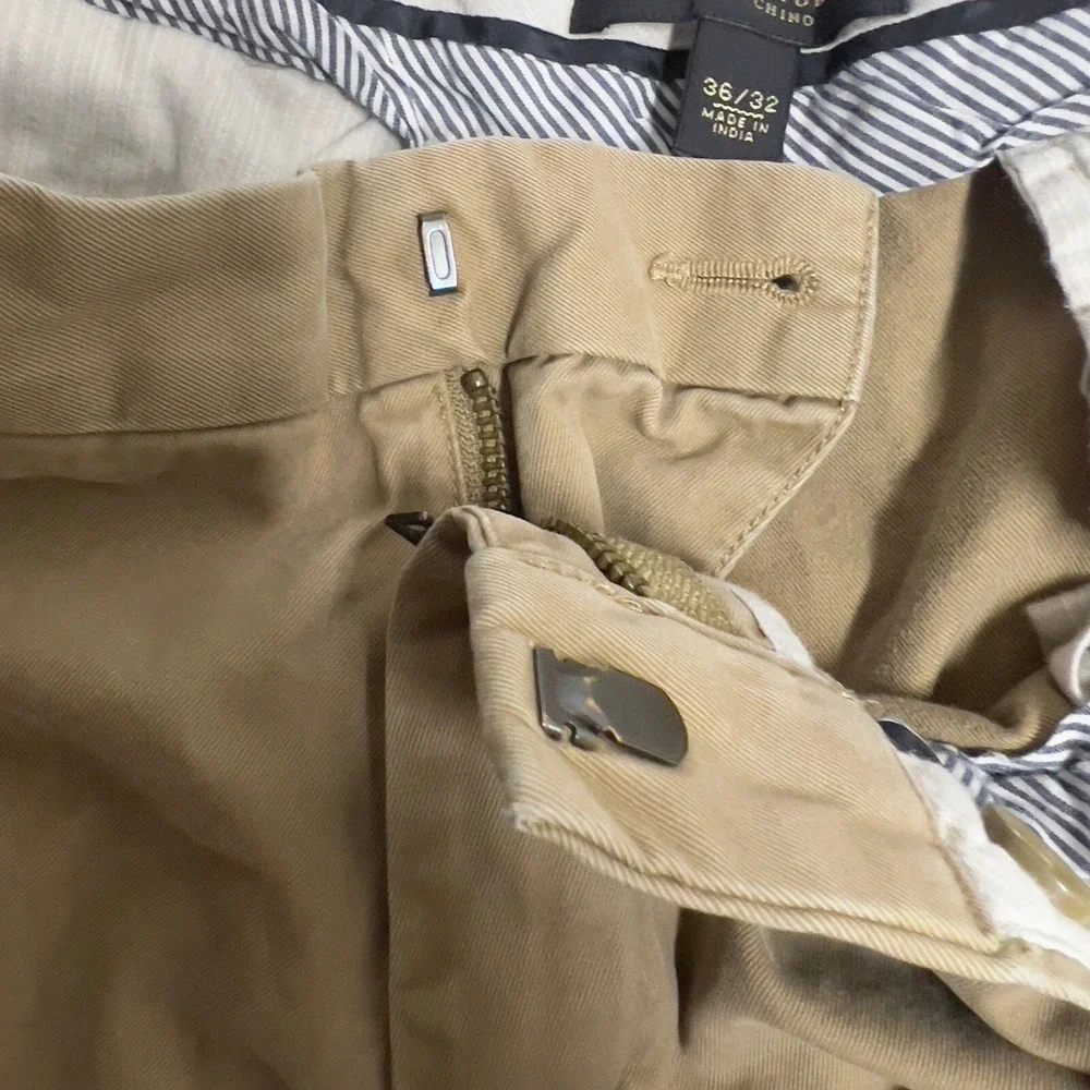 Banana Republic Pants Mens 36x30 Khaki Tan Gavin Chino Casual Preppy Tag 36x32 *